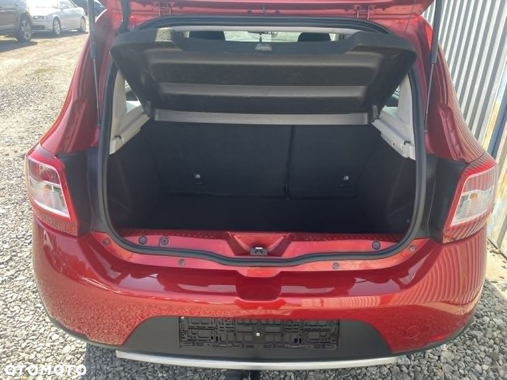 Dacia Sandero Stepway 1.5 dCi - 13