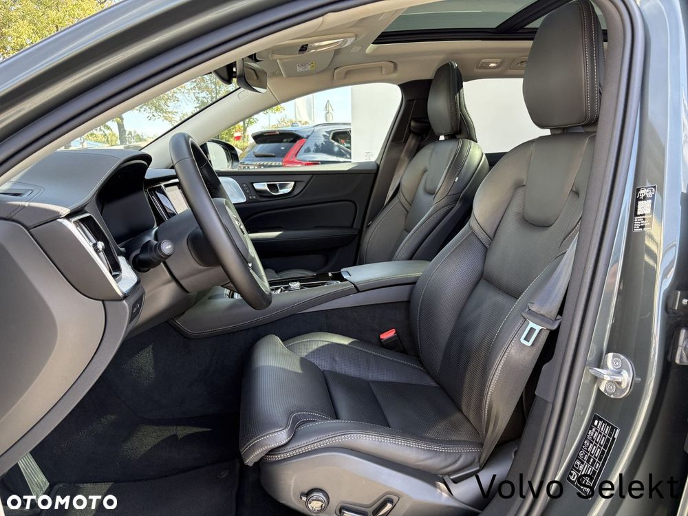 Volvo V60 - 11