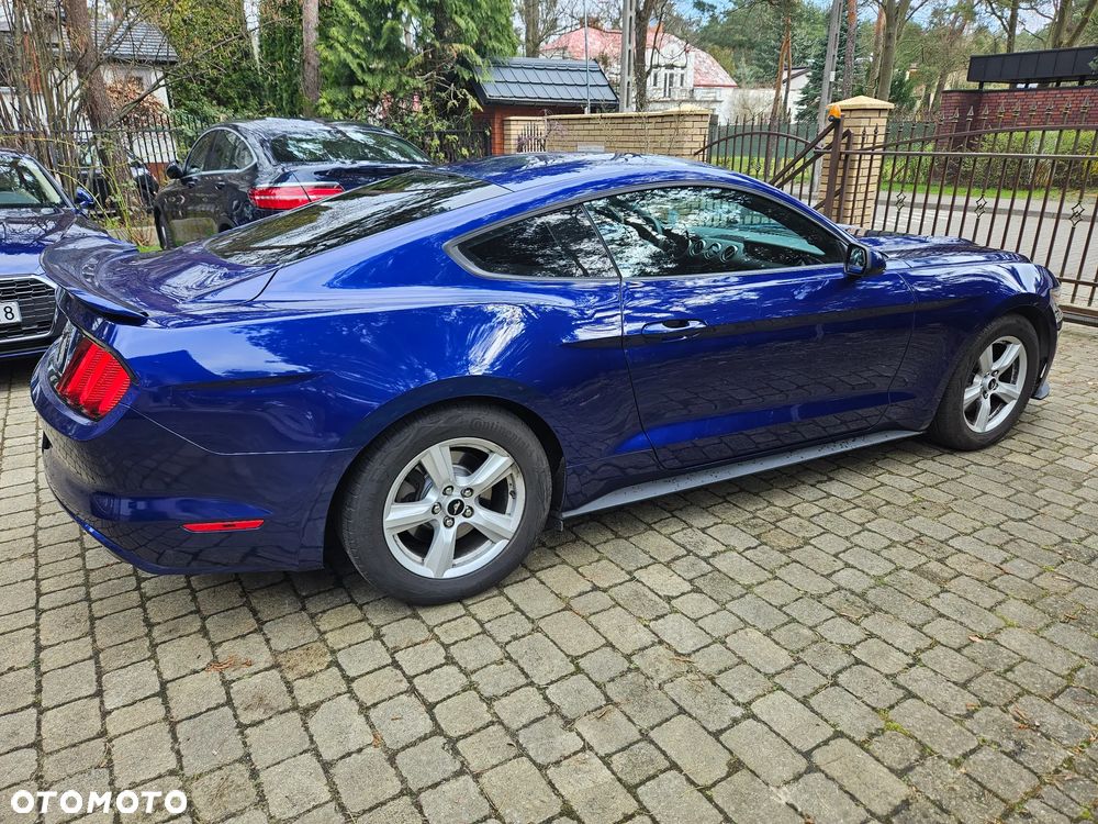 Ford Mustang 3.7 V6 - 4