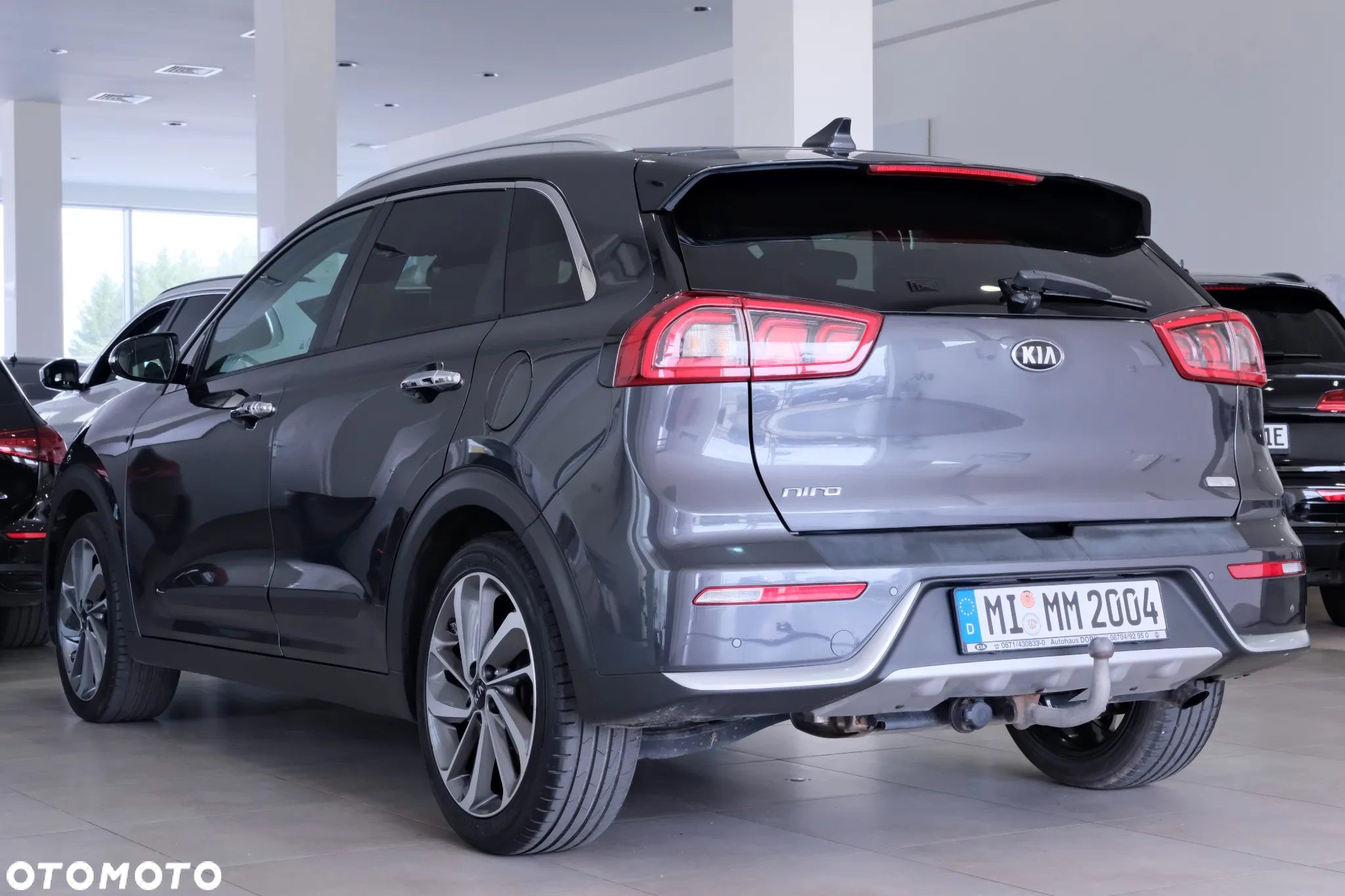 Kia Niro 1.6 GDI Hybrid L Business Line - 7