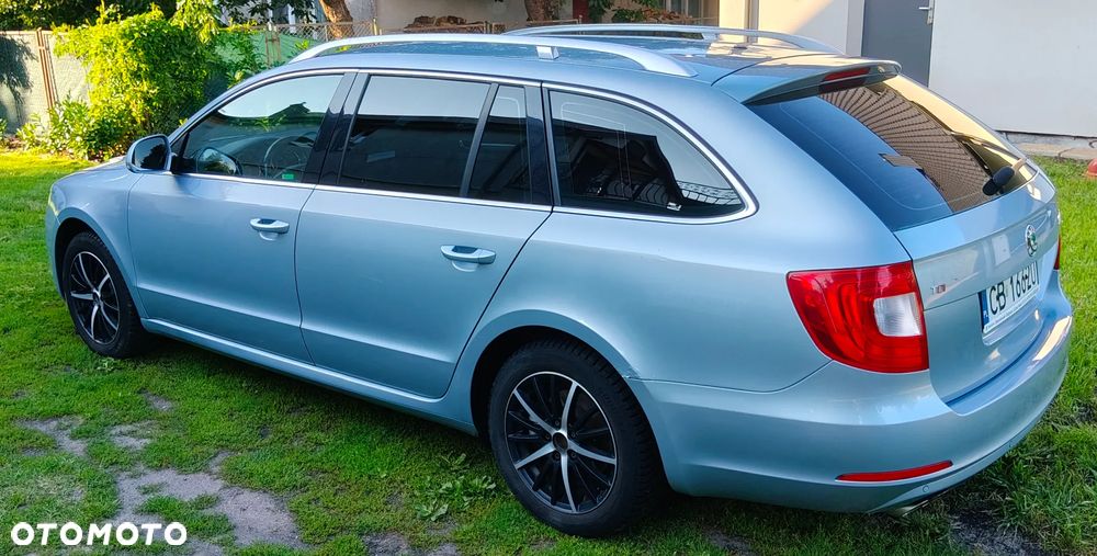 Skoda Superb 2.0 TDI Elegance - 3