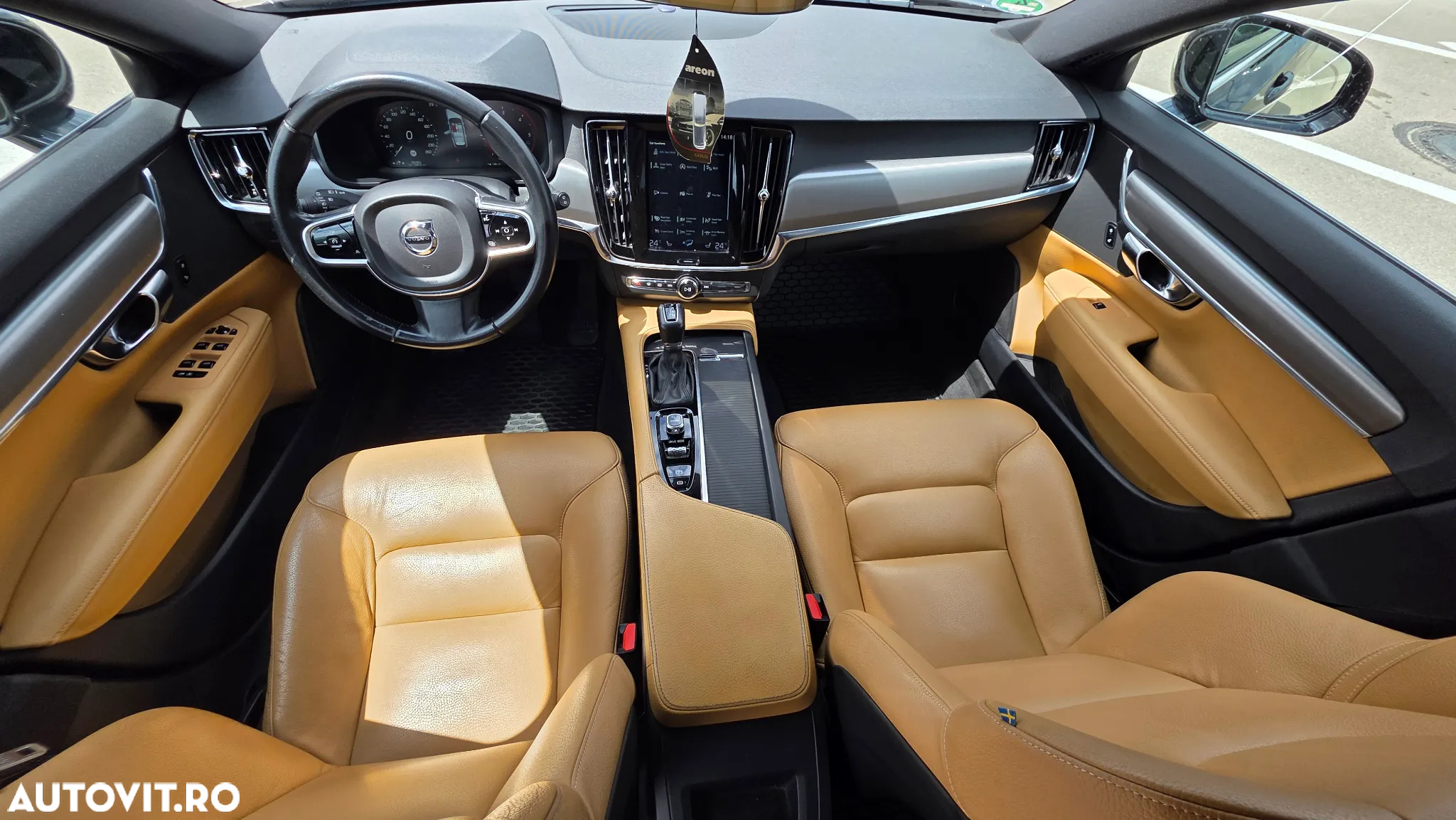 Volvo V90 D4 Geartronic Momentum Pro - 8