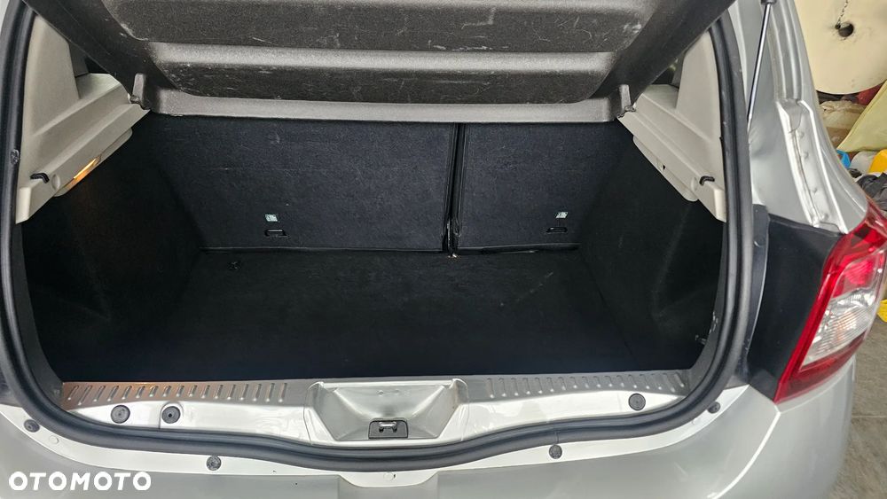 Dacia Sandero Stepway TCe 90 (S&S) Celebration - 17