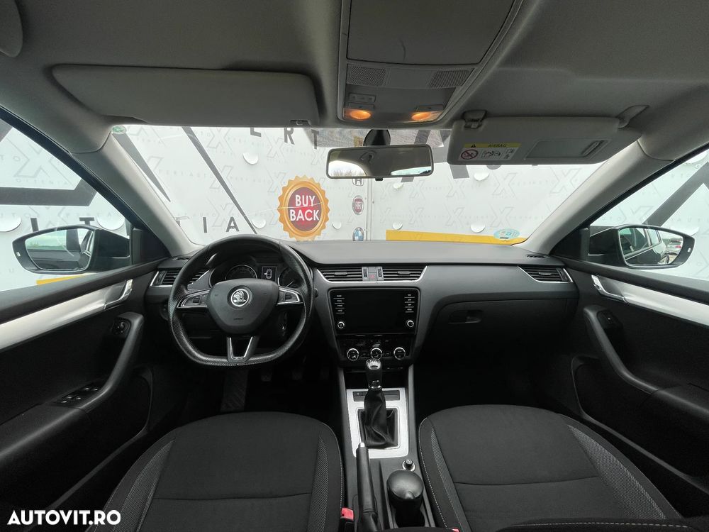 Skoda Octavia 2.0 TDI Style - 9
