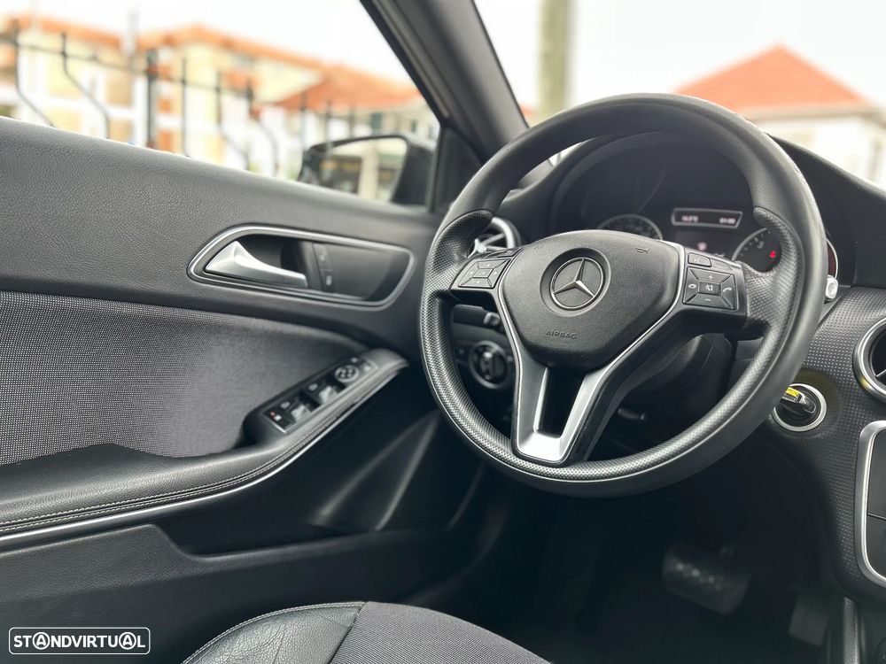 Mercedes-Benz A 180 CDI BE Urban Aut. - 13