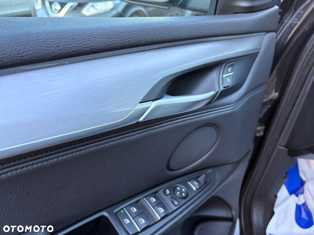 BMW X5 sDrive25d - 13