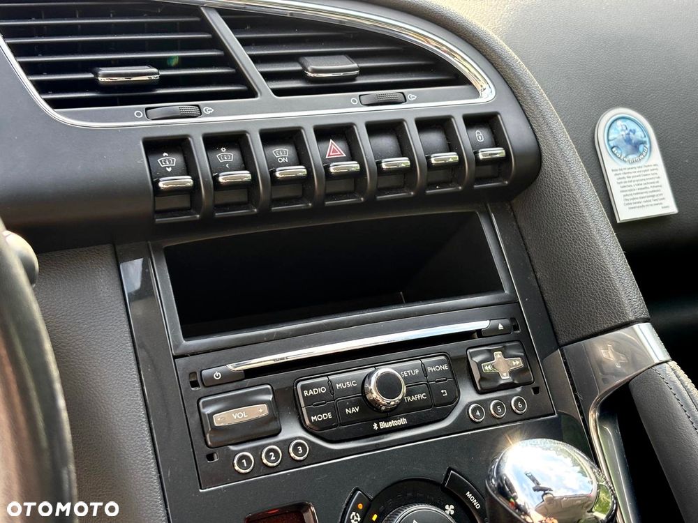 Peugeot 3008 155 THP Automatik Premium - 22