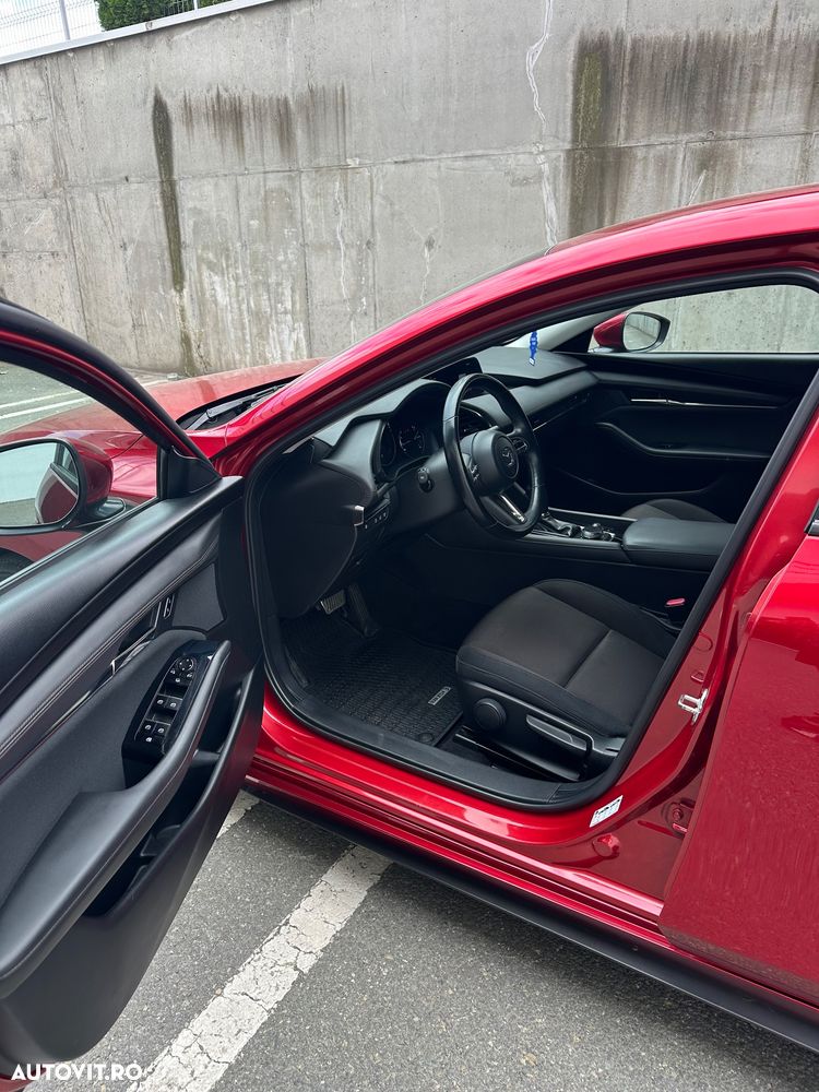 Mazda 3 - 6