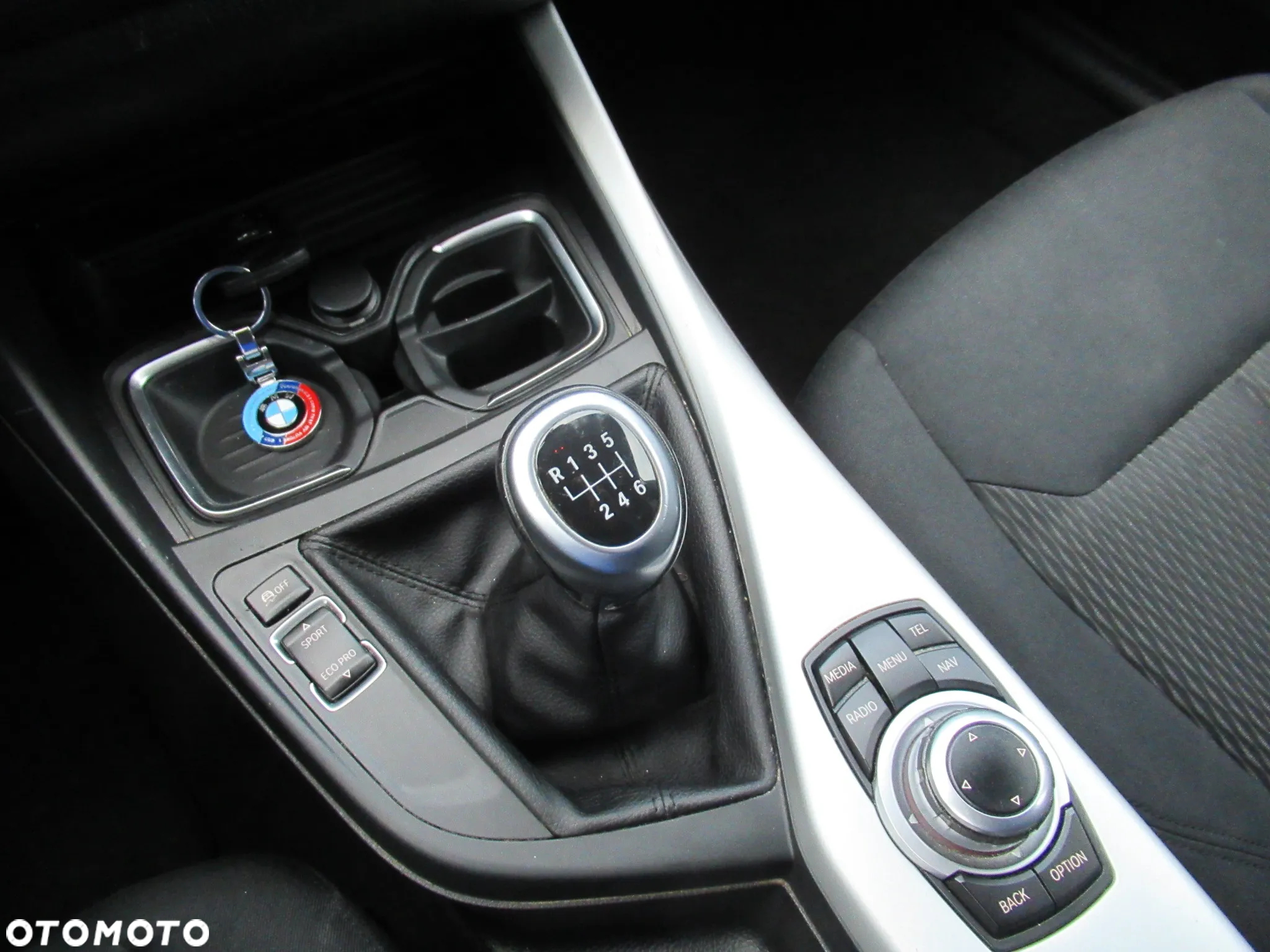 BMW Seria 1 114i - 14