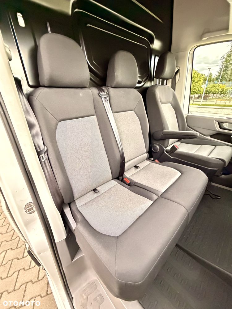 Volkswagen CRAFTER - 11