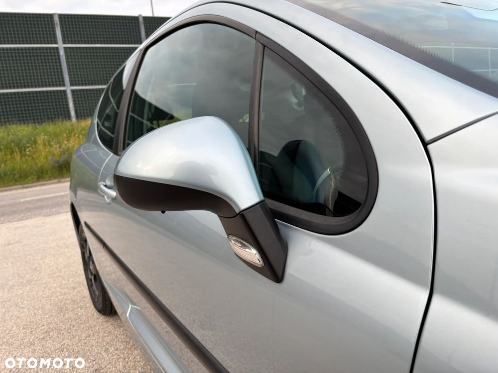 Peugeot 207 75 Tendance - 29