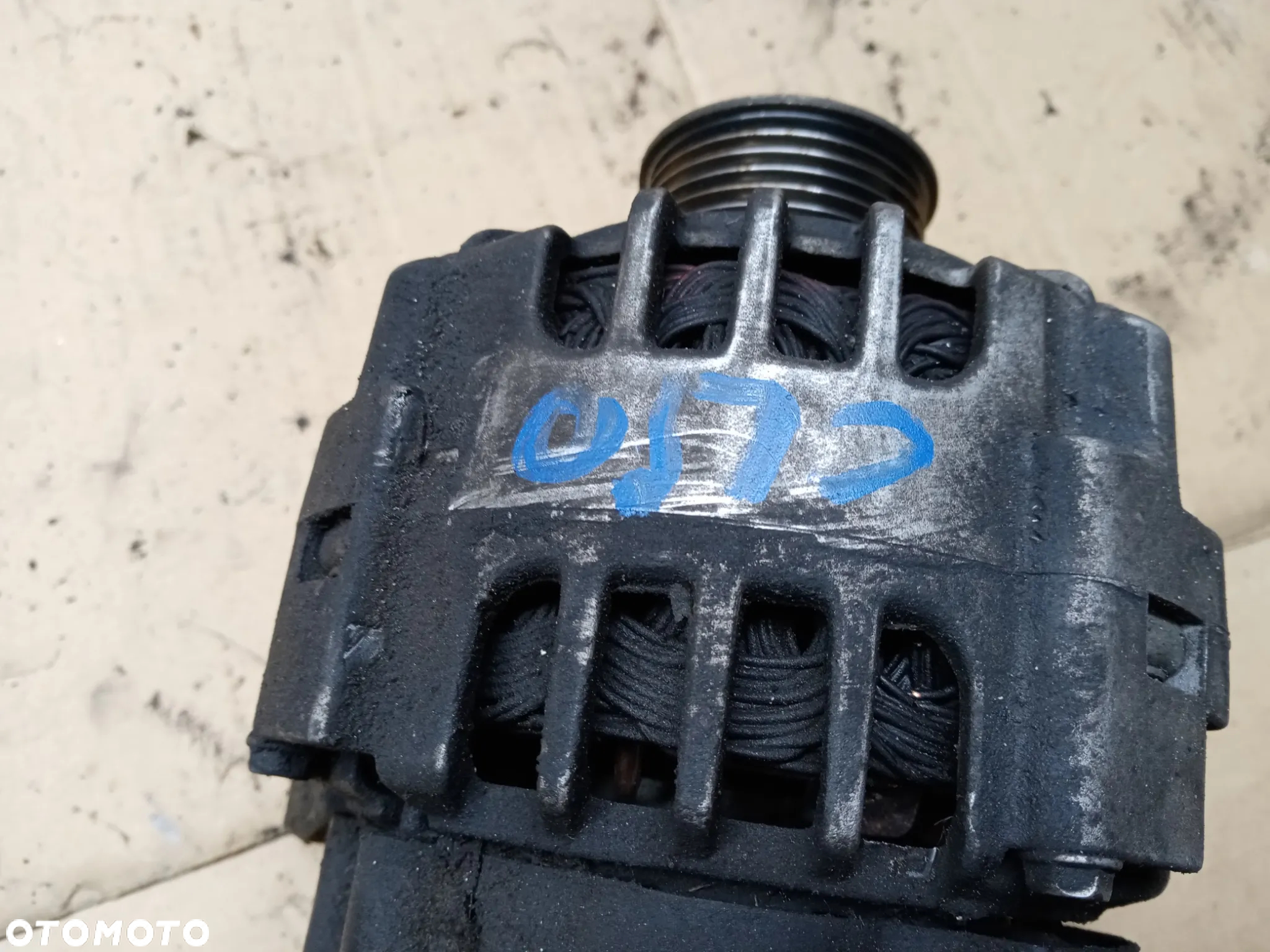 Alternator prądnica Renault Clio III 8200654541-C - 8