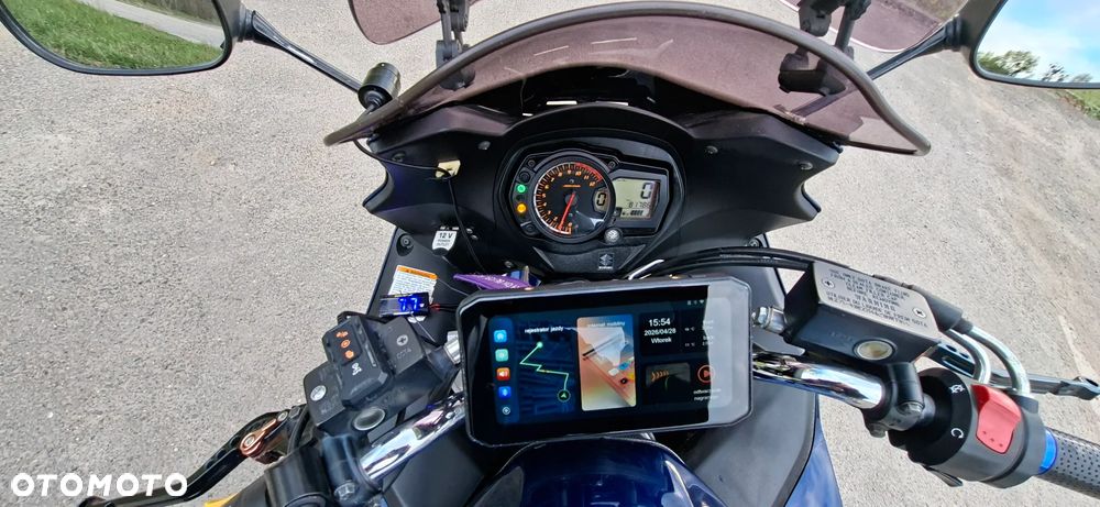 Suzuki GSX - 3