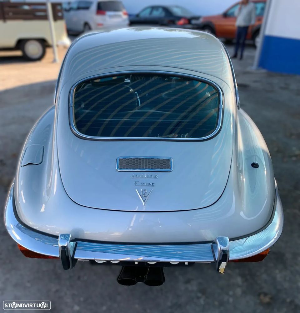 Jaguar E-Type - 6