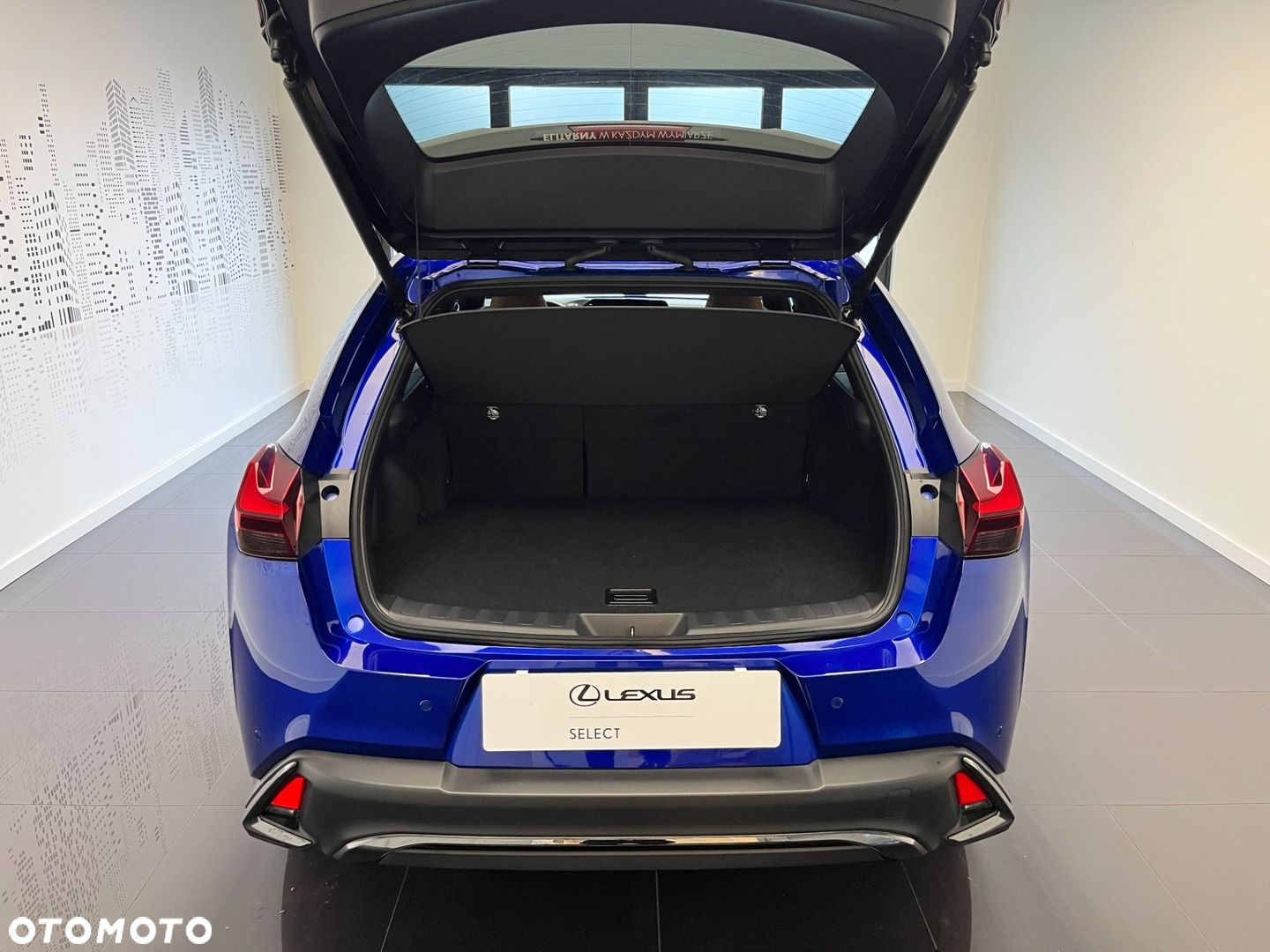 Lexus UX - 8