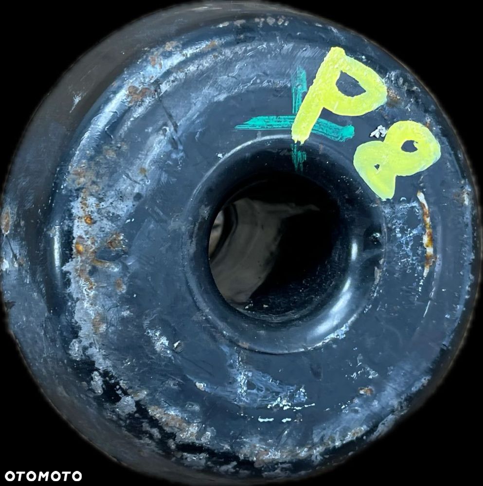 P8 GMC YUKON XL DENALI IV 2015 - 6.2 V8 ŁAPA PODUSZKA SILNIKA OE GM - 1