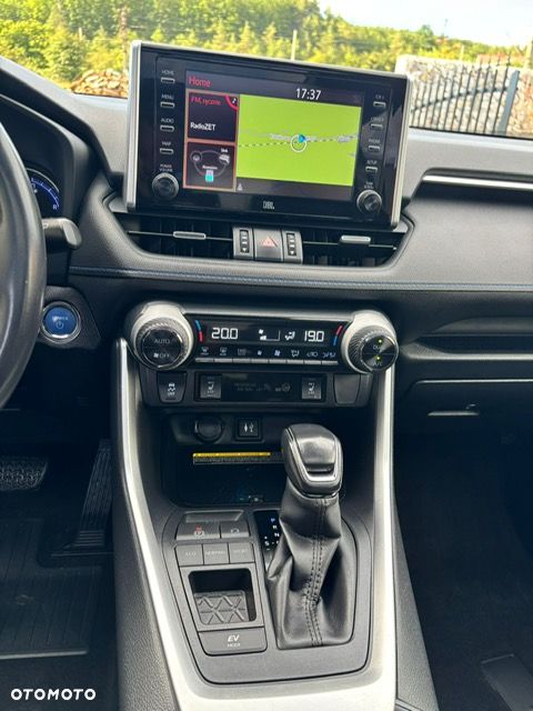 Toyota RAV4 - 24