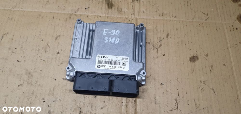 Komputer sterownik silnika BMW 3 E90 2.0D 8506434 0281016106 - 1