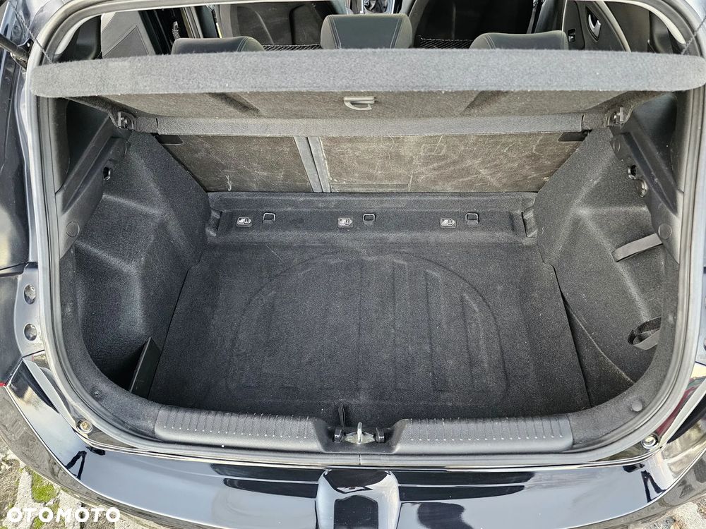 Hyundai i30 1.6 GDI BlueDrive Go - 37