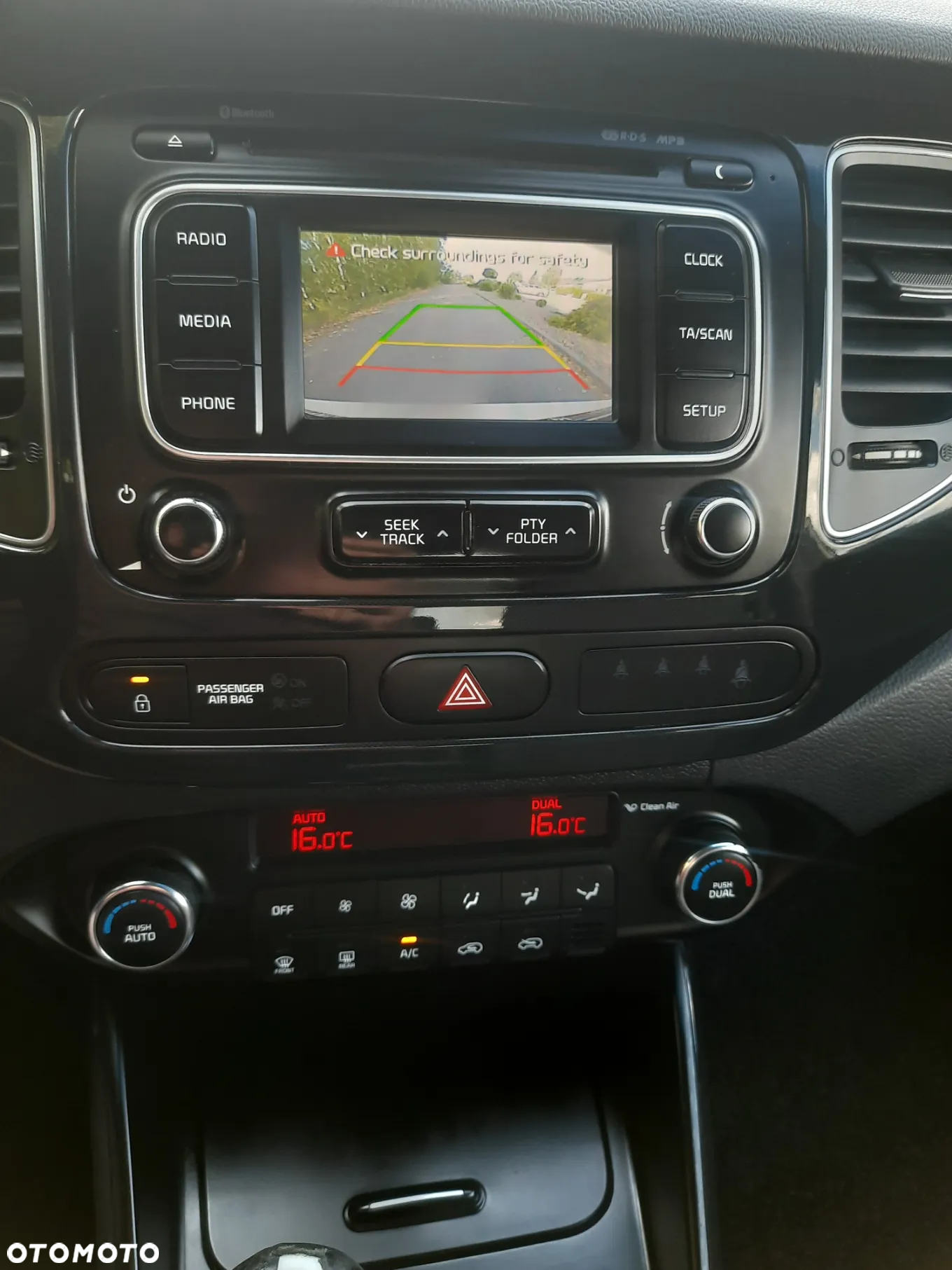 Kia Carens 1.7 CRDi M EU6 - 28