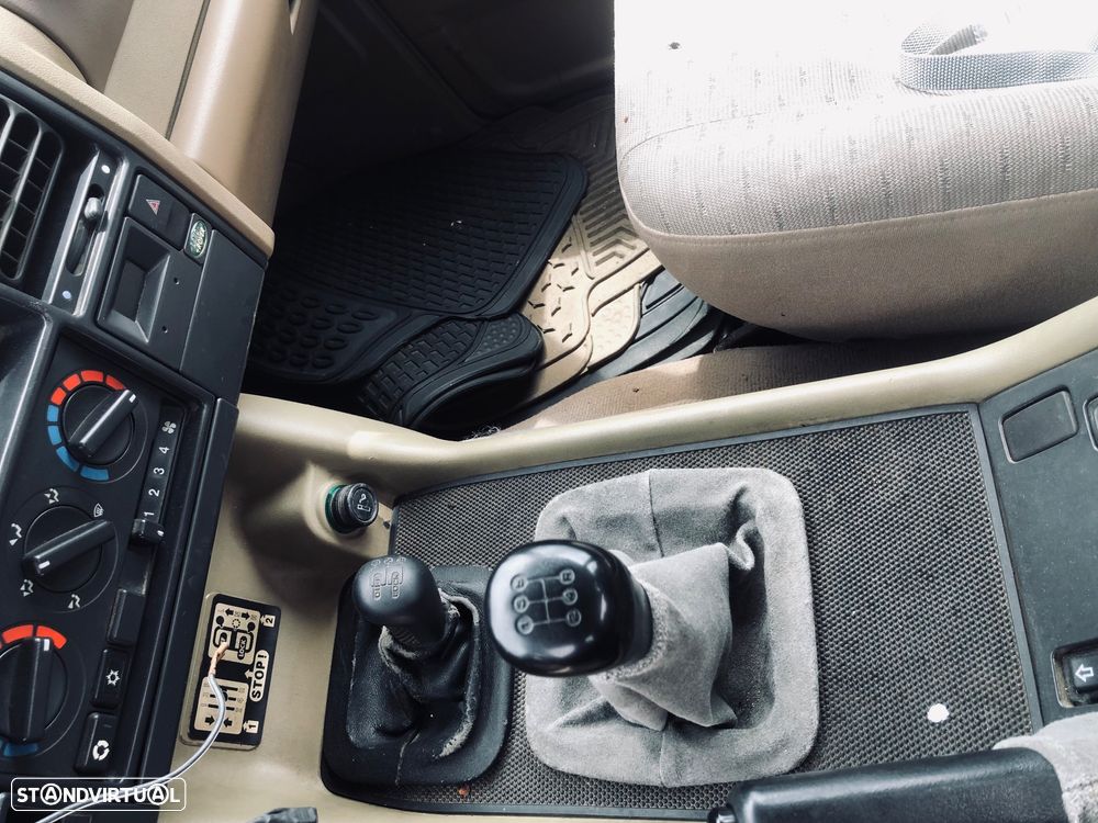 Land Rover Discovery 2.5 TDi - 18