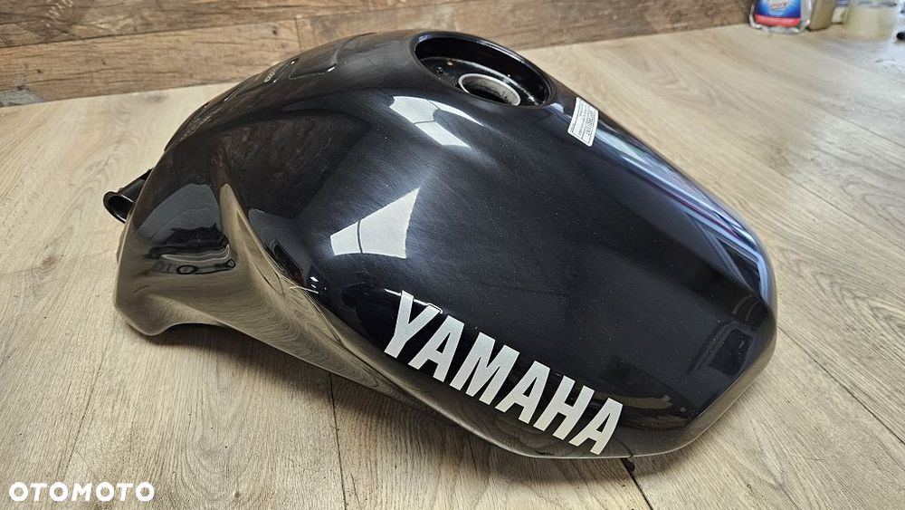 Zbiornik paliwa bak Yamaha FZS 1000 Fazer - 5
