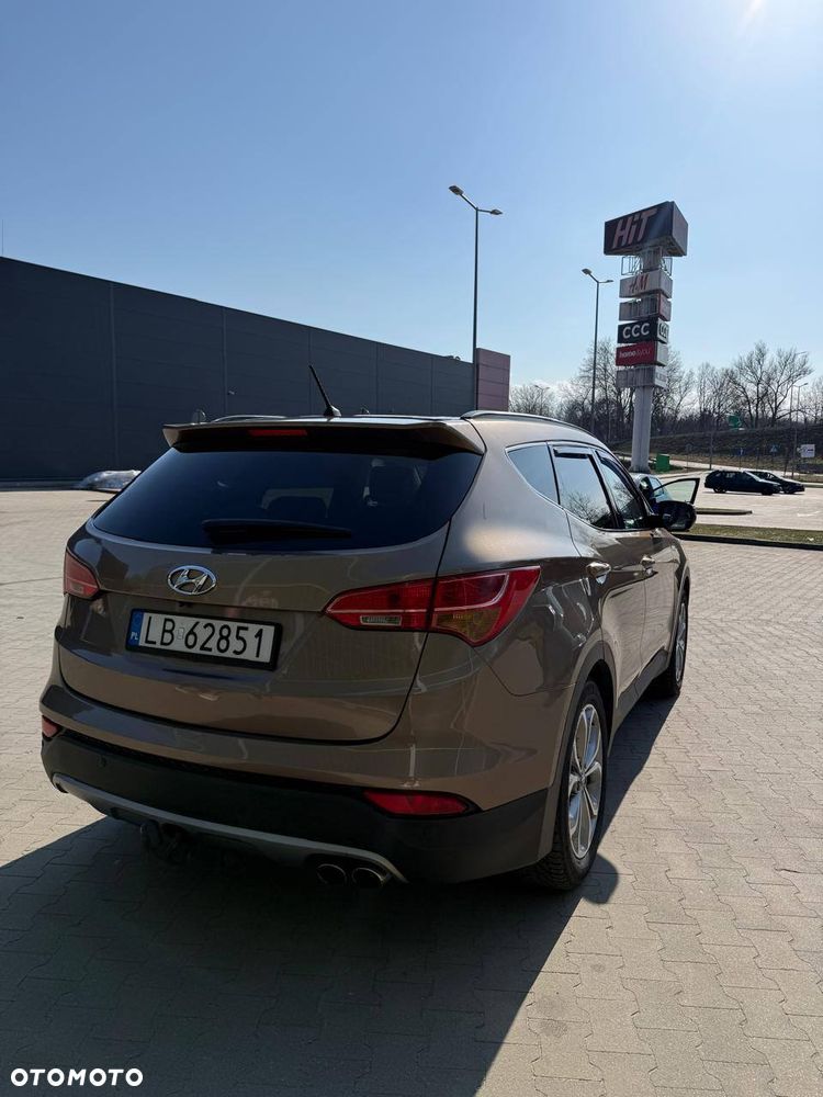 Hyundai Santa Fe - 4