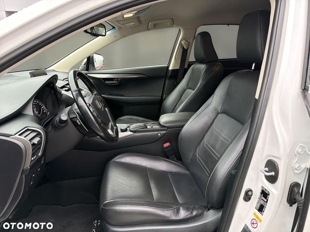 Lexus NX 200t Comfort AWD - 14