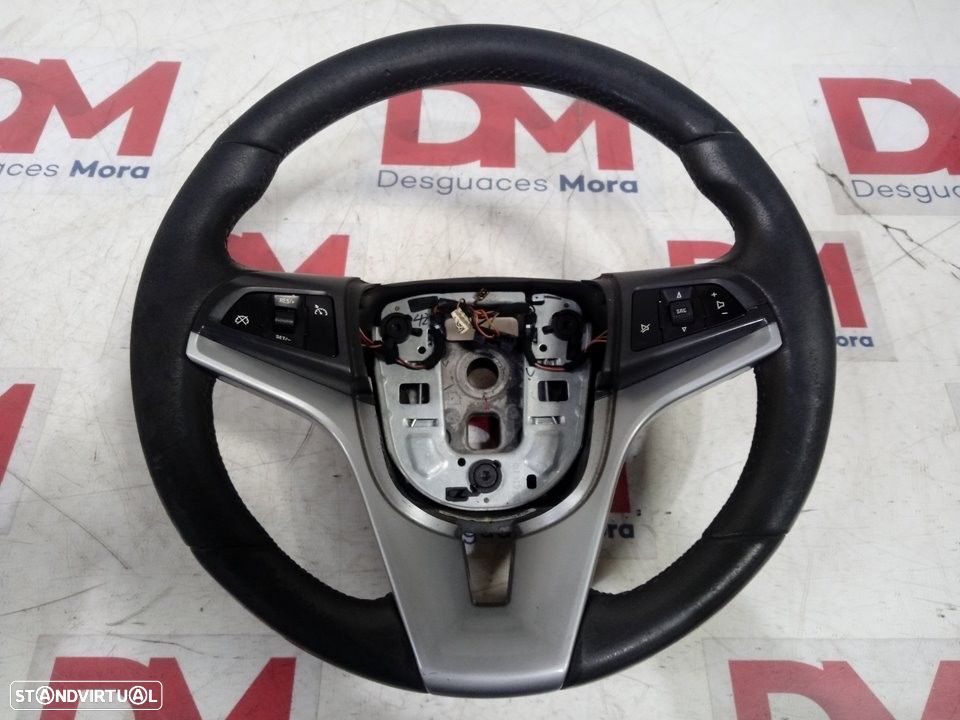 VOLANTE CHEVROLET CRUZE 2010 - - 2