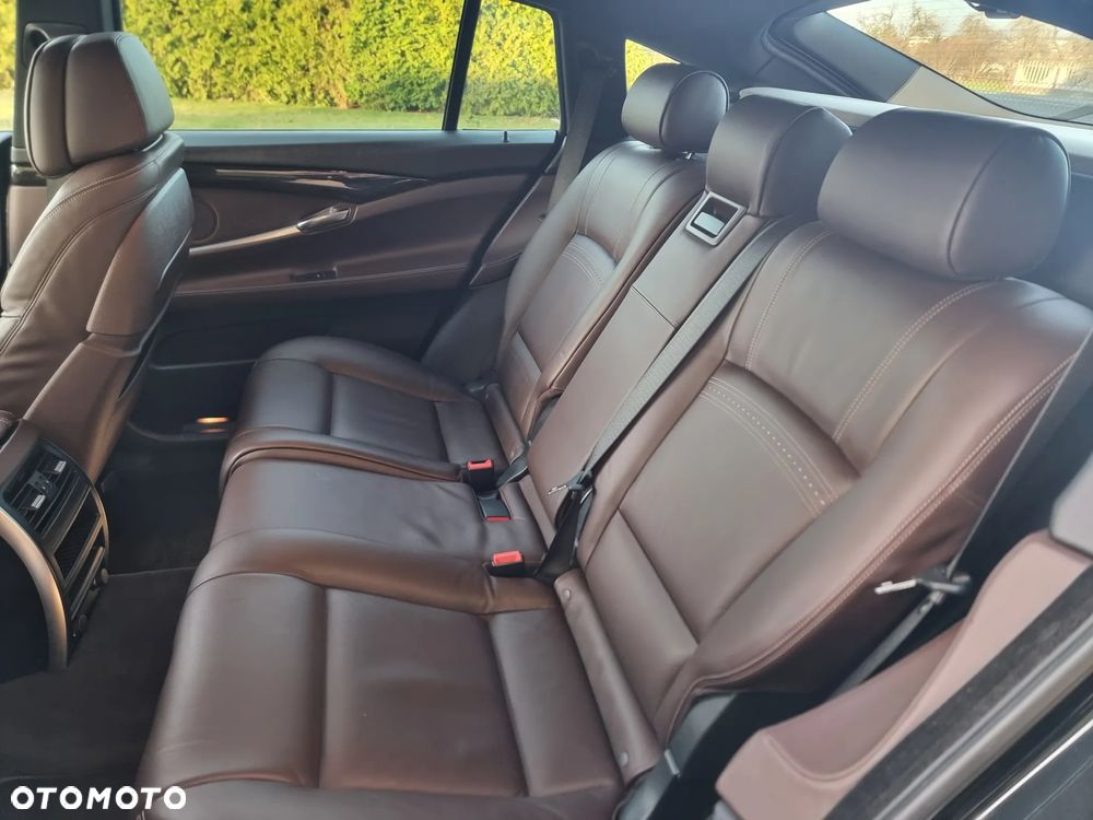 BMW 5GT 520d Luxury Line - 15
