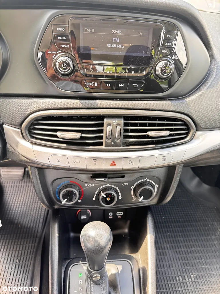 Fiat Tipo 1.6 E-Torq 16v Lounge - 14