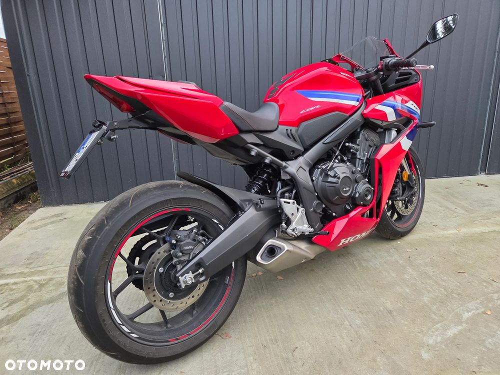 Honda CBR - 12