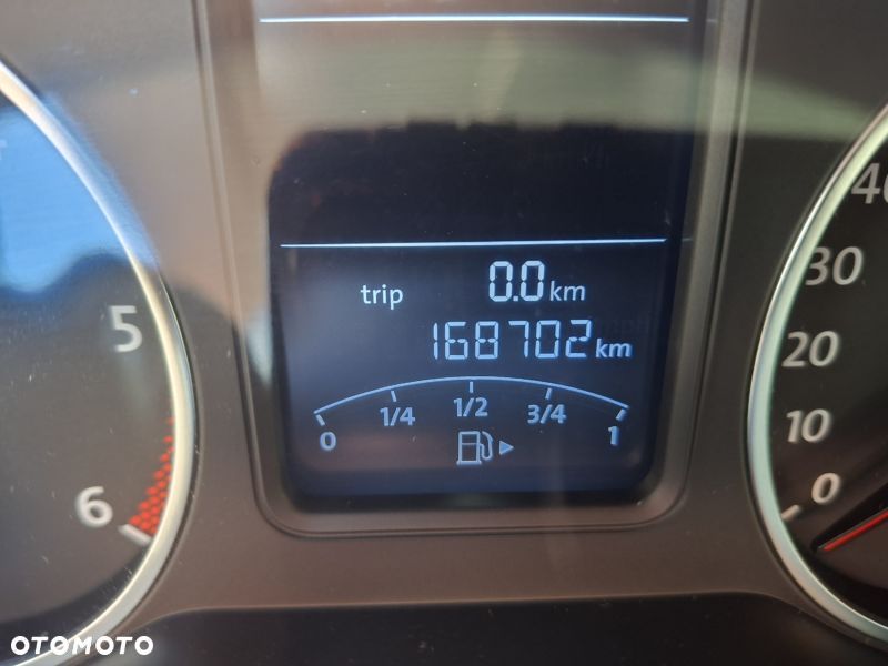 Volkswagen Polo 1.6 TDI MATCH - 17