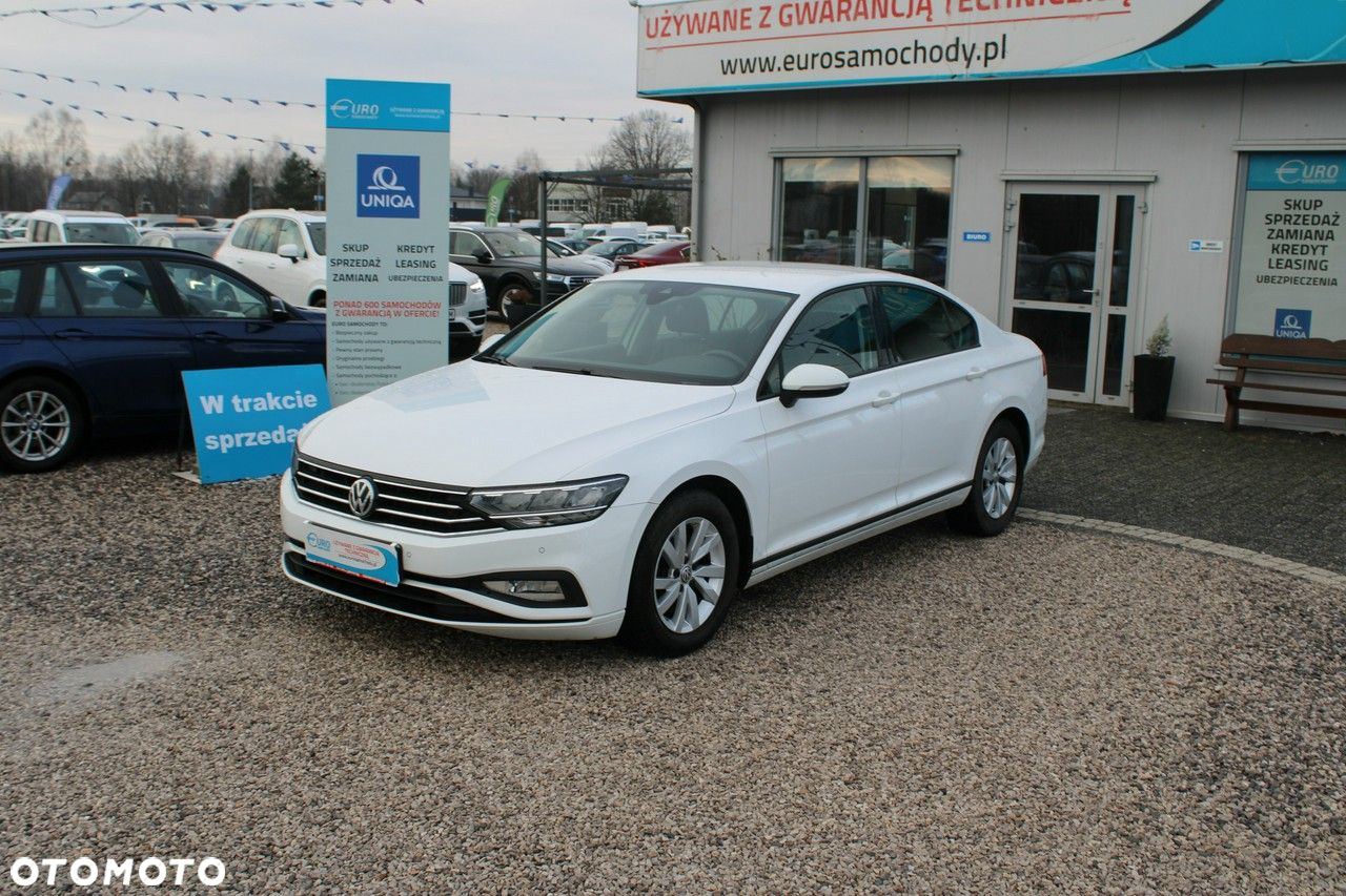 Volkswagen Passat - 3