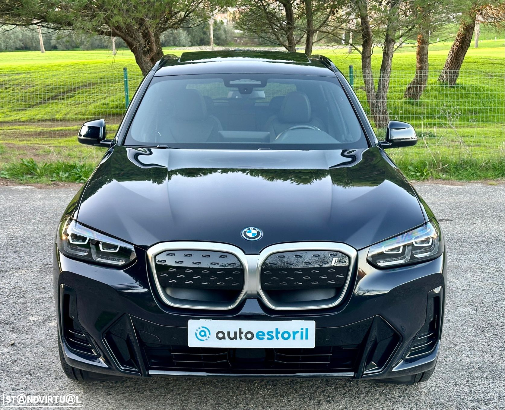 BMW iX3 M Sport Inspiring - 11