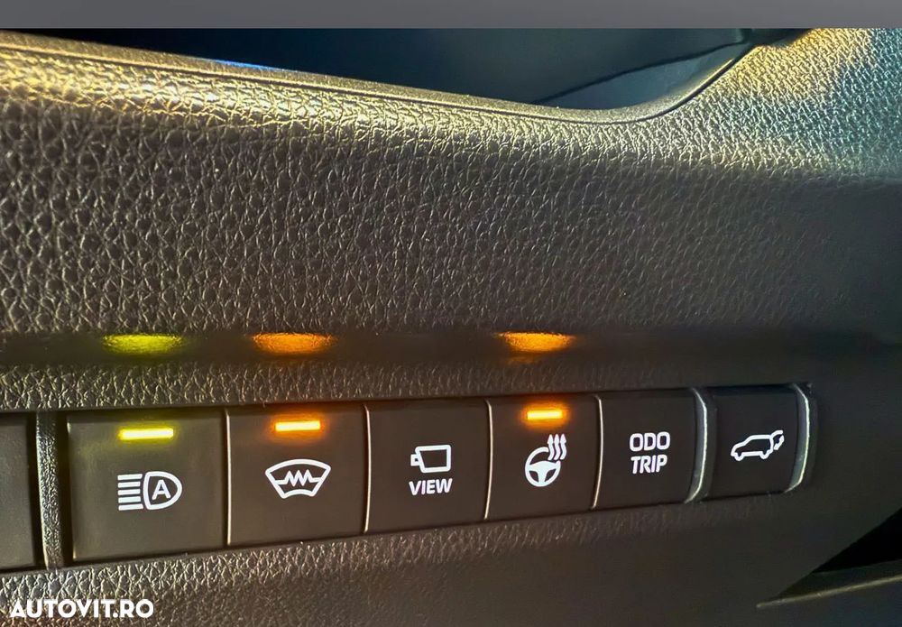 Toyota RAV4 Plug-in-Hybrid - 17