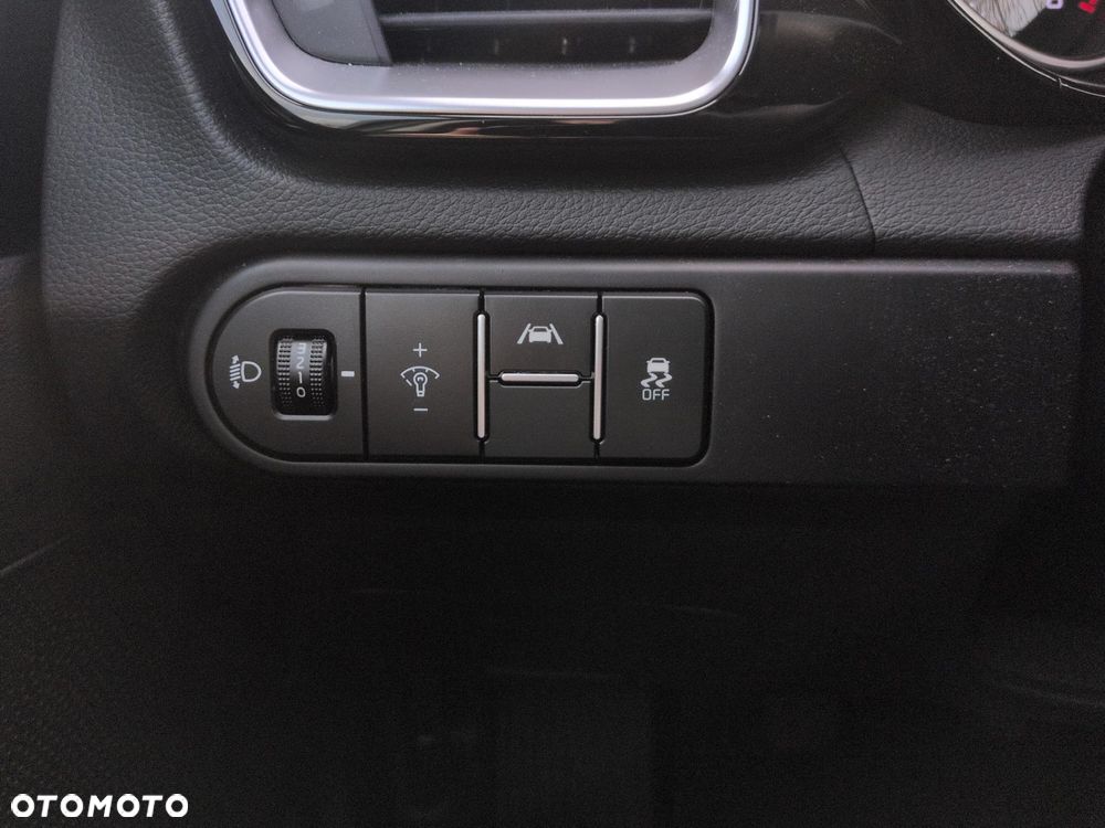 Kia Ceed 1.5 T-GDI Tribute - 17