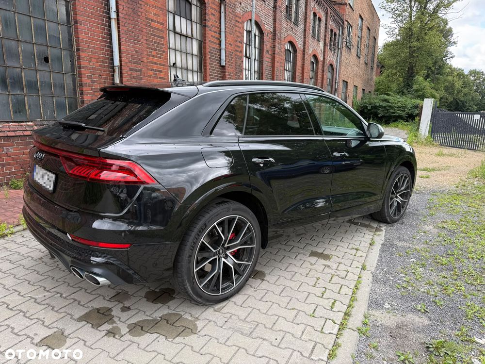 Audi SQ8 - 2