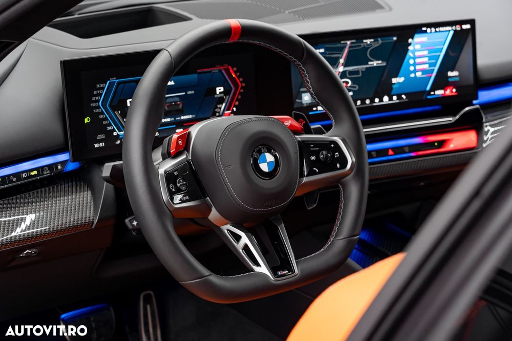 BMW M5 xDrive - 33