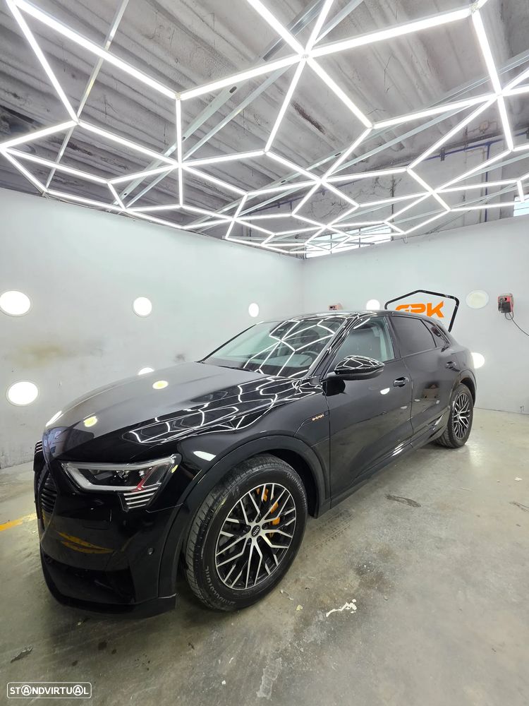 Audi e-tron 50 quattro - 6