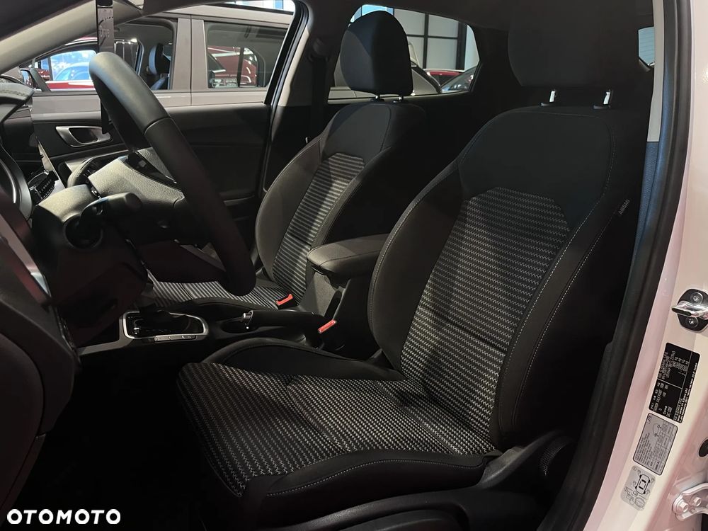 Kia XCeed 1.6 T-GDI M DCT - 6