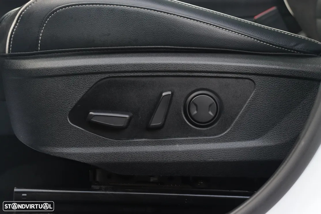 Kia Sportage 1.6 T-GDi PHEV GT Line - 12