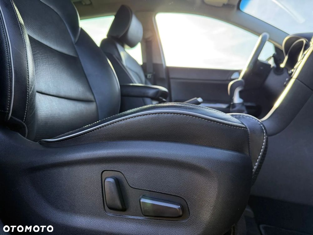 Kia Sportage 1.7 CRDI Business Line L 2WD - 13