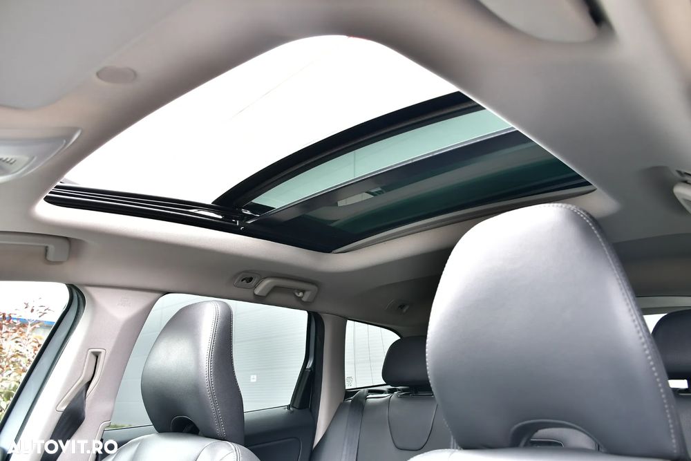 Volvo XC 60 D5 AWD Geartronic Summum - 15