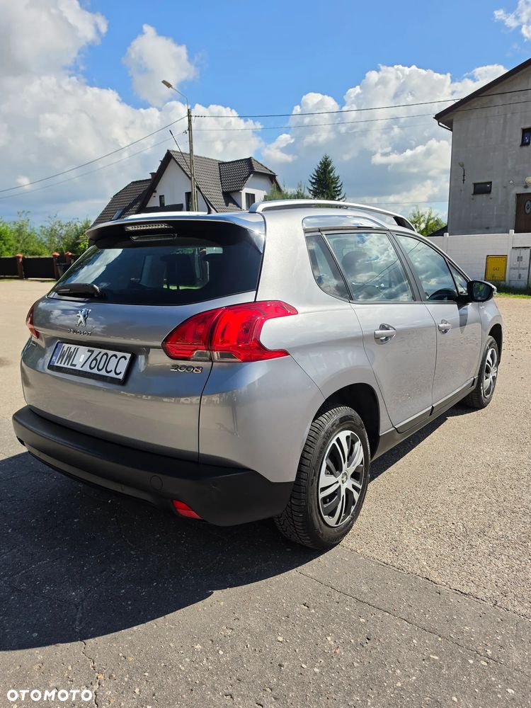 Peugeot 2008 - 12