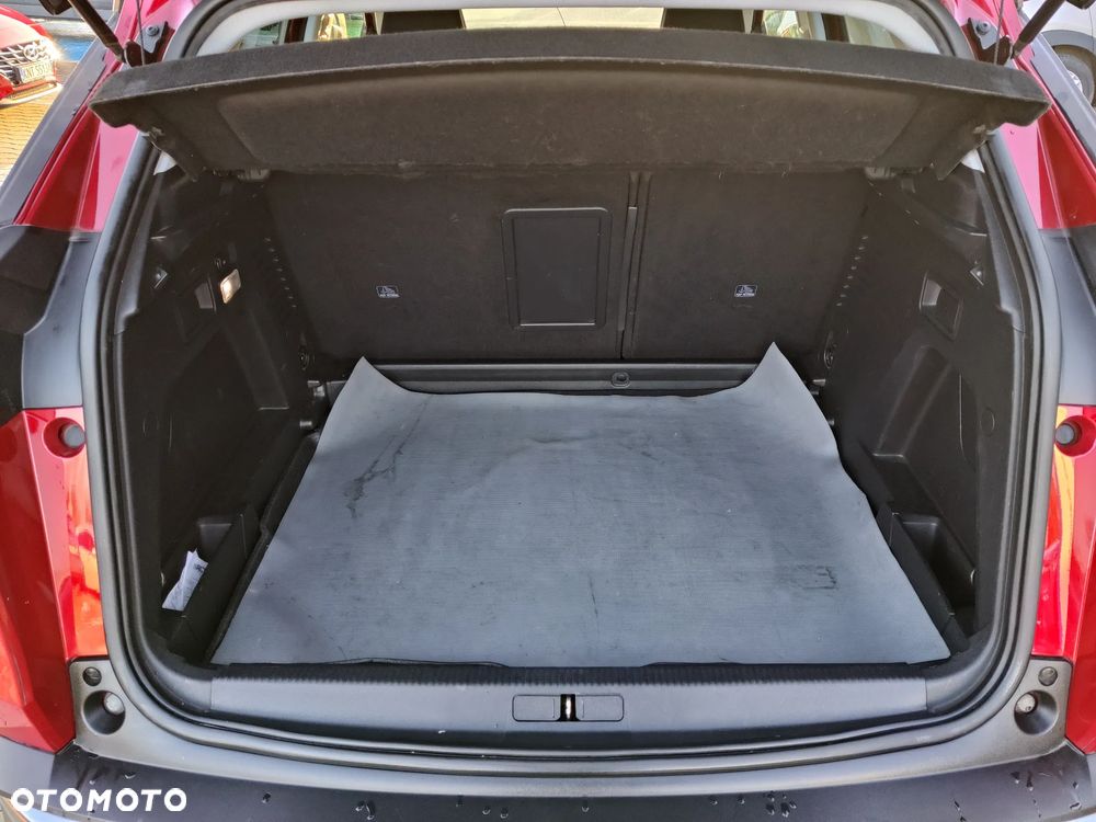 Peugeot 3008 1.6 BlueHDi Allure S&S EAT6 - 16