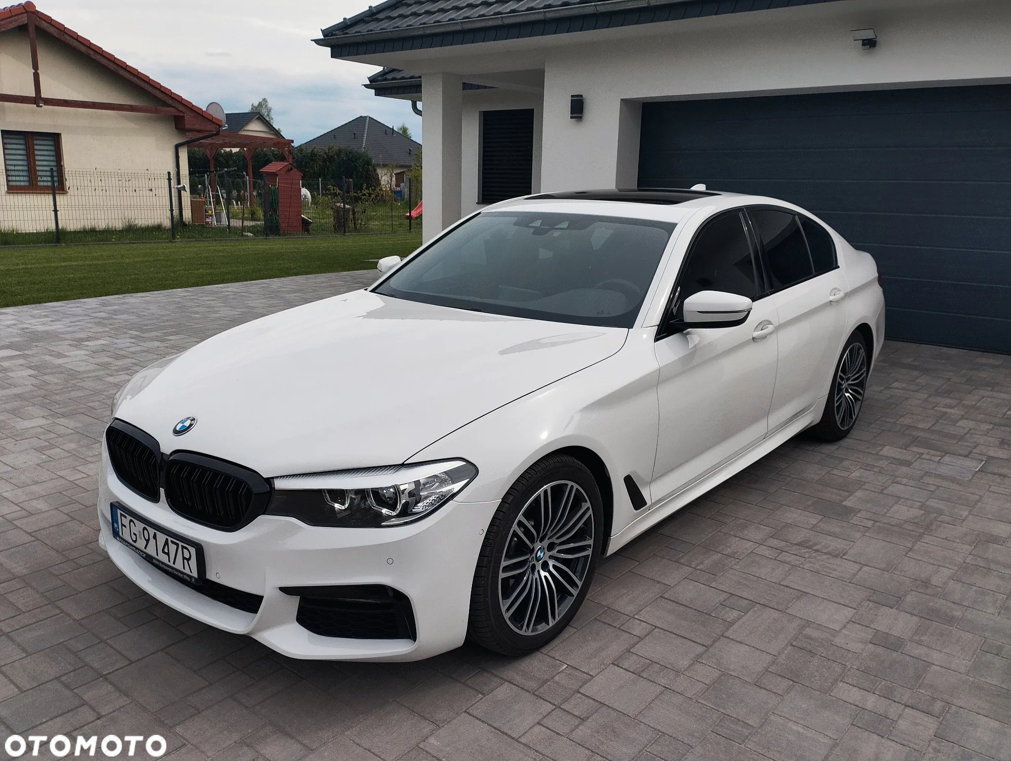 BMW Seria 5 530i - 4