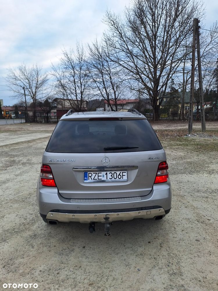 Mercedes-Benz ML 280 CDI 4Matic 7G-TRONIC - 6