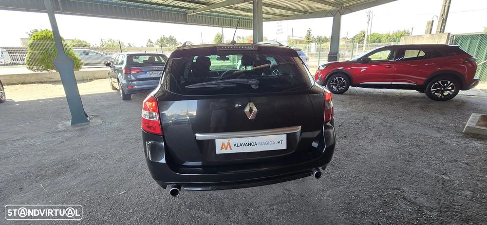 Renault Laguna Break 2.0 dCi GT - 6