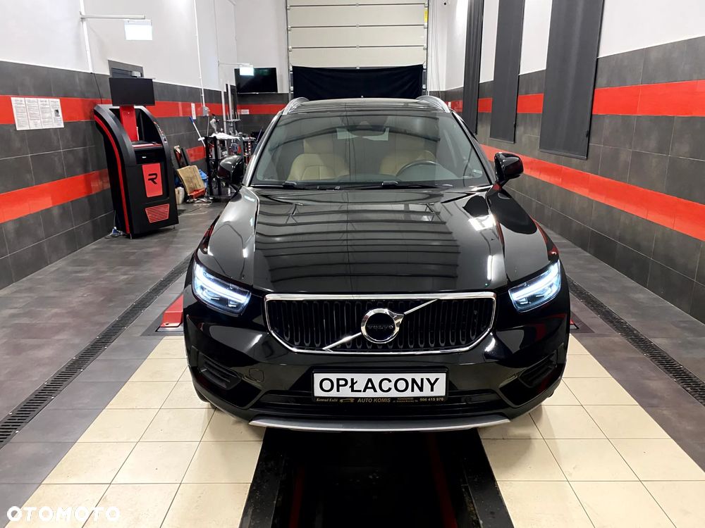 Volvo XC 40 D3 SCR Momentum - 9
